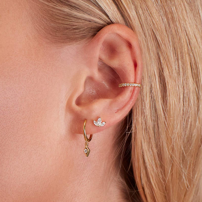 Minimalist CZ Non Pierced Ear Cuff - Gold-Body Piercing Jewellery, Cubic Zirconia, Ear Cuffs, earrings, Jewellery, Non-Pierced, Women's Earrings, Women's Jewellery-ec0099-gm-Glitters